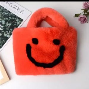 Amazing cute fur bag !